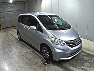 HONDA FREED