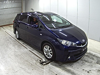 TOYOTA WISH