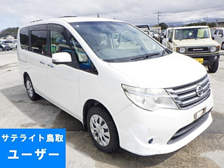 NISSAN SERENA