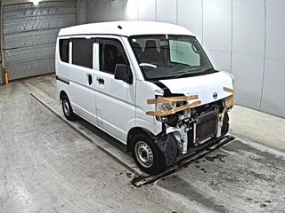 NISSAN CLIPPER VAN