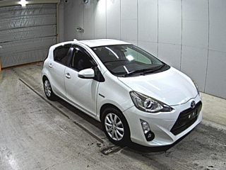Toyota Aqua 2016