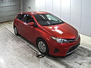 Toyota Auris 2013