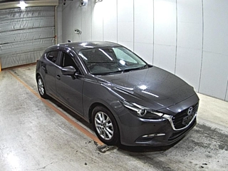 Mazda Axela 2018