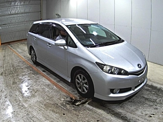 Toyota Wish 2012