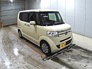 Honda N-BOX 2015