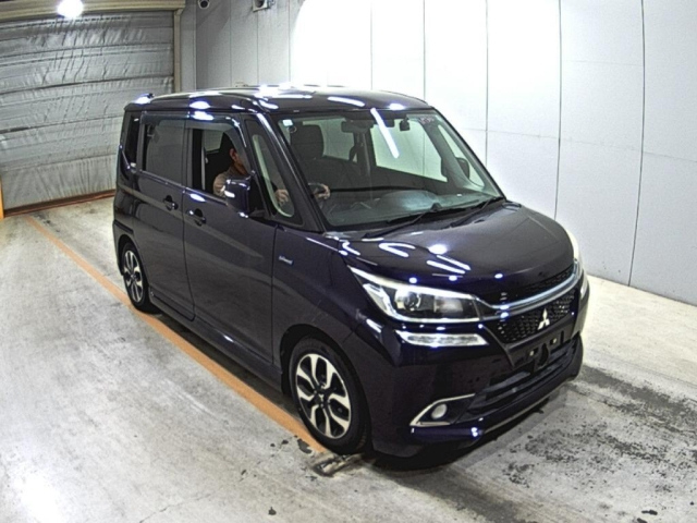 Mitsubishi Delica