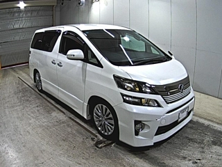 Toyota Vellfire 2014