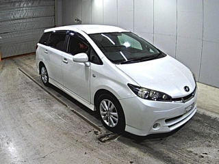 Toyota Wish 2011