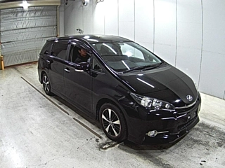 Toyota Wish 2014