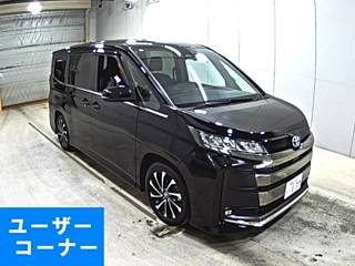 Toyota Noah 2023