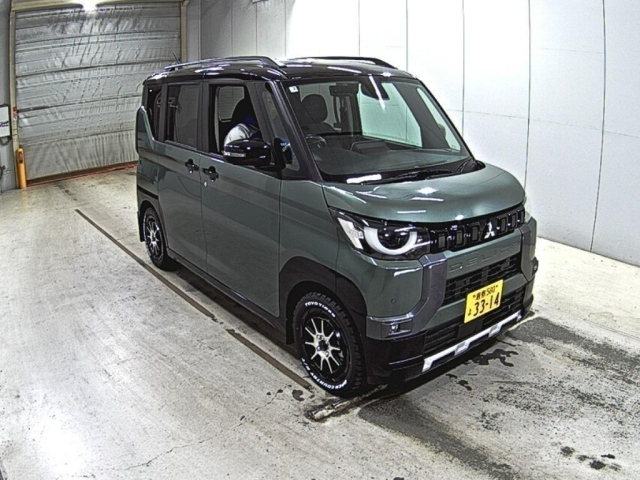 Mitsubishi Delica