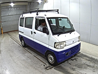 Mitsubishi Minicab 2012
