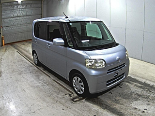 Daihatsu Tanto 2013