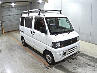 Mitsubishi Minicab 2006