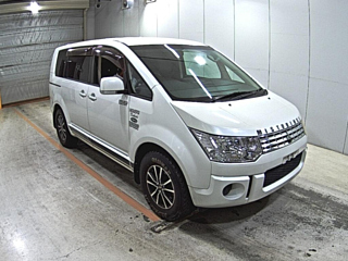 Mitsubishi Delica 2007