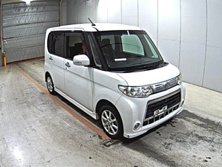 Daihatsu Tanto 2013
