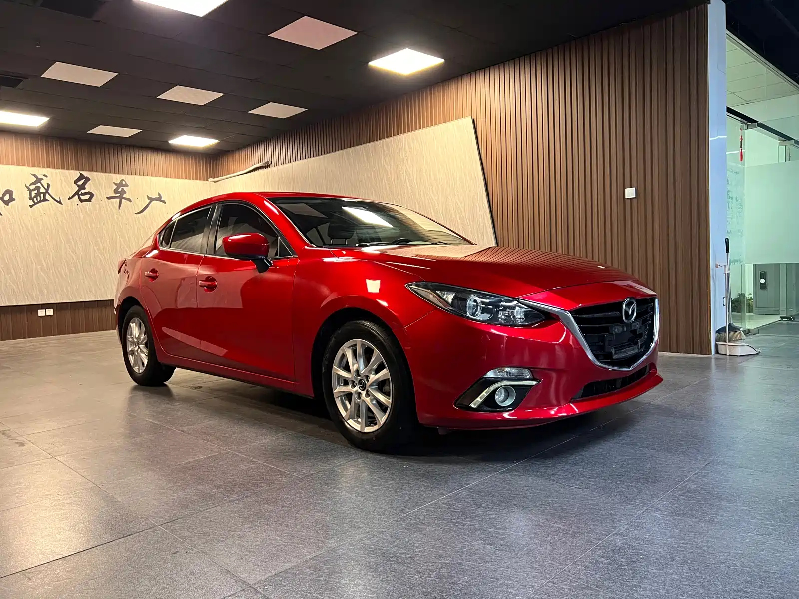 MAZDA 3 AXELA