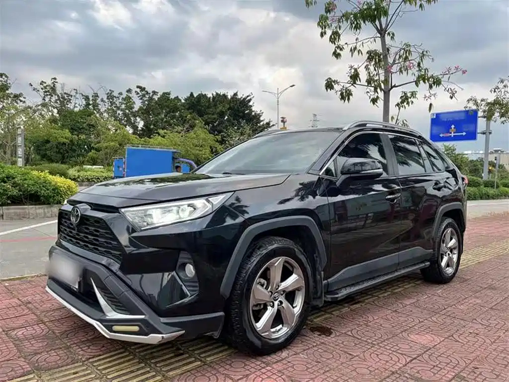 TOYOTA RAV4 RONGFANG 2020