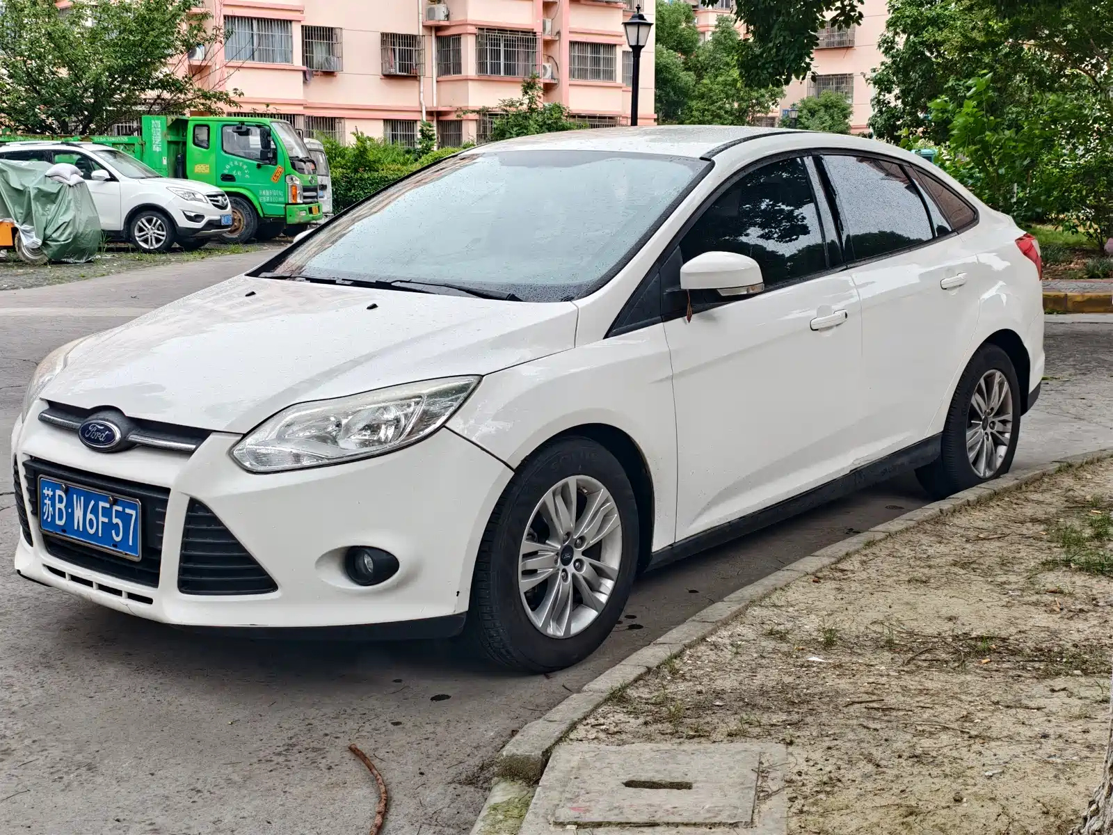 FORD FOCUS 2012