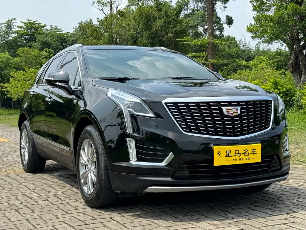 CADILLAC XT5 2021