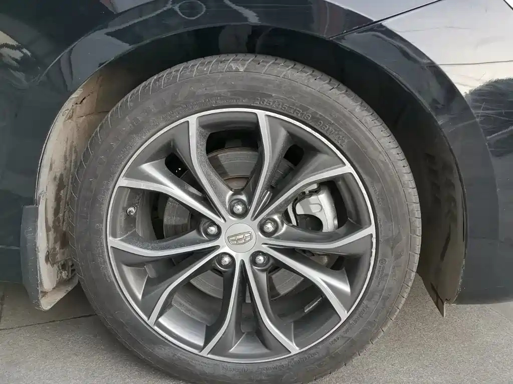 GEELY AUTO BORUI 2018