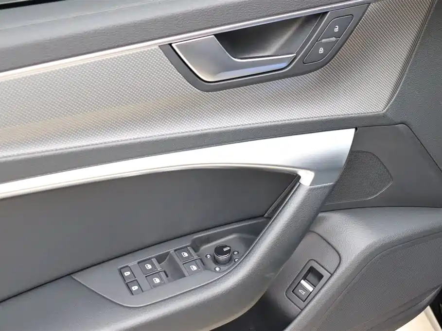 AUDI A6L 2022