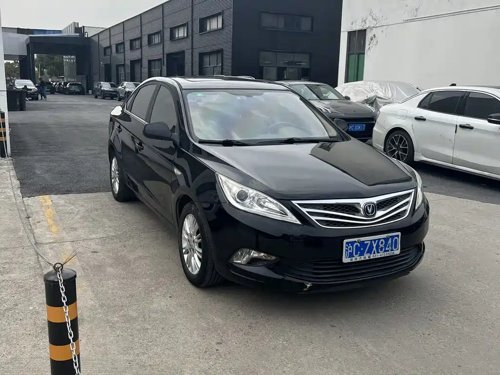 CHANGAN EADO 2012