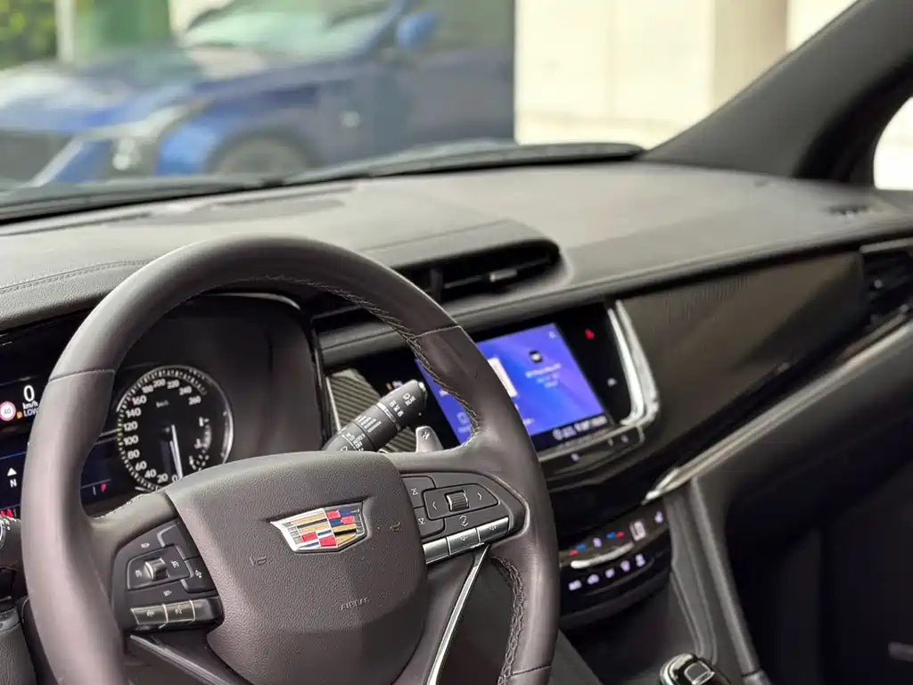 CADILLAC XT6 2020