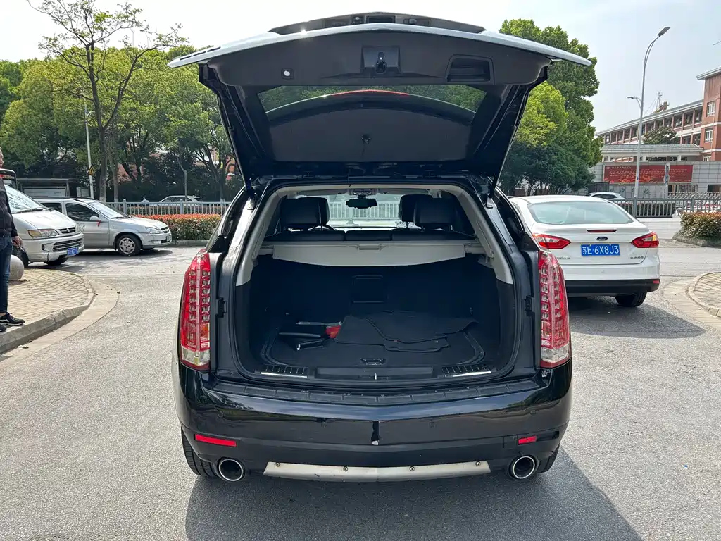 CADILLAC SRX 2013
