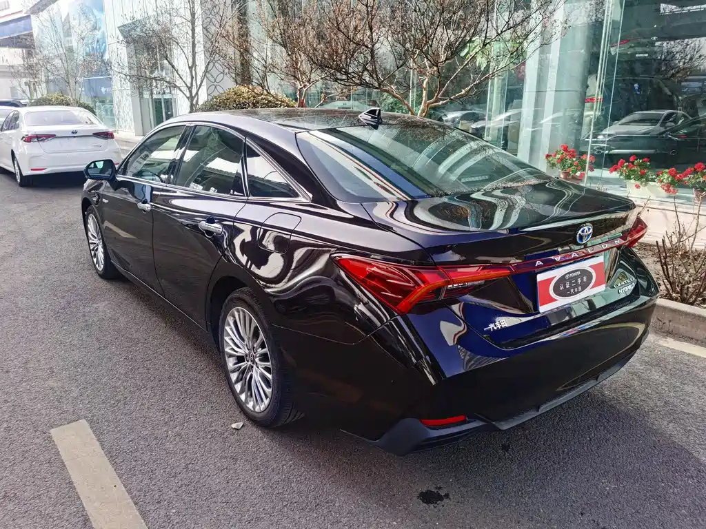 TOYOTA AVALON 2019