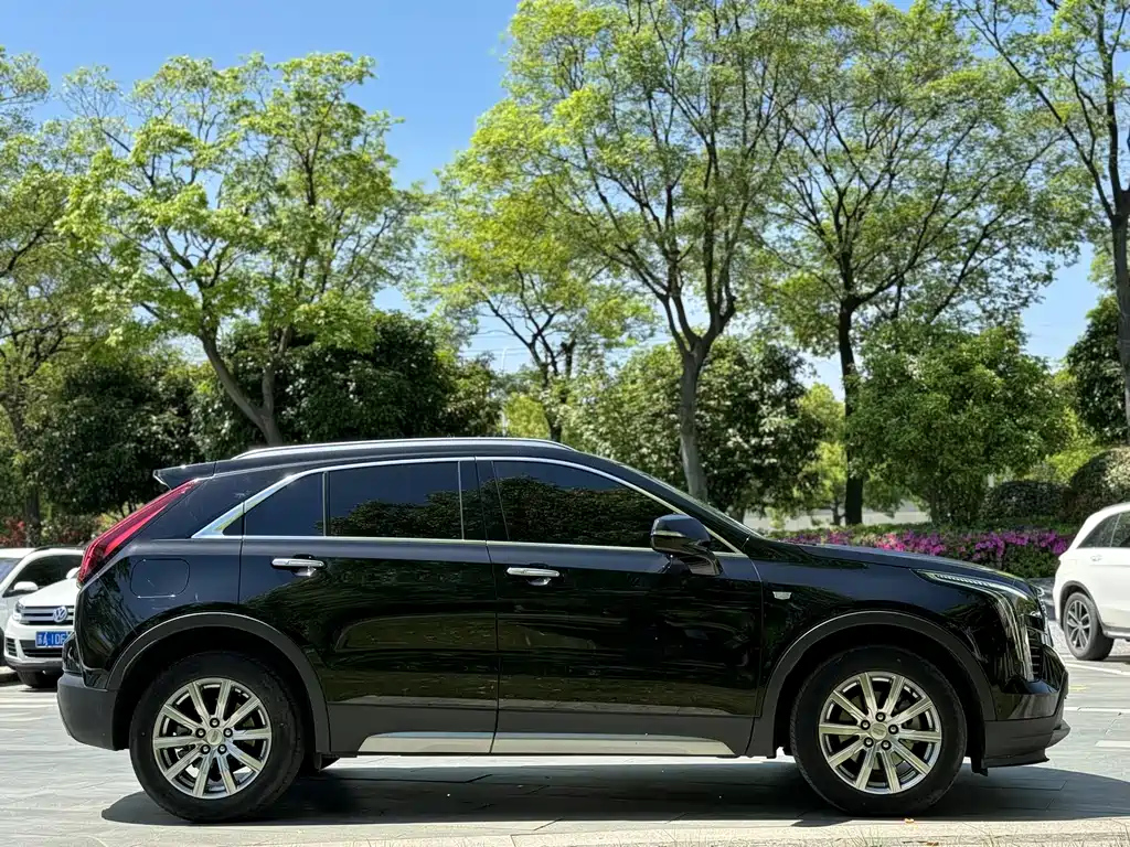 CADILLAC XT4 2020