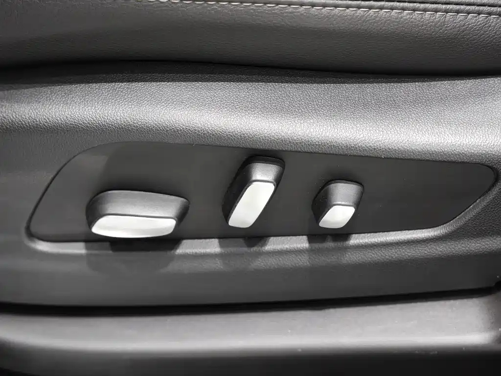 CADILLAC XT5 2021