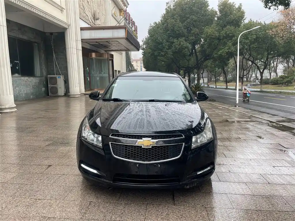 CHEVROLET CRUZE 2010