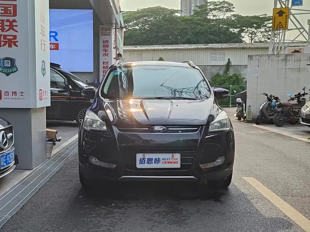 FORD ESCAPE 2016