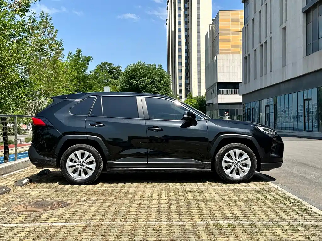 TOYOTA WILDLANDER 2022