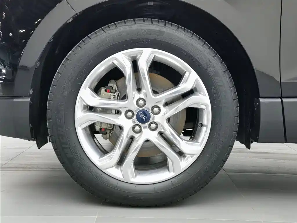 FORD EDGE 2018