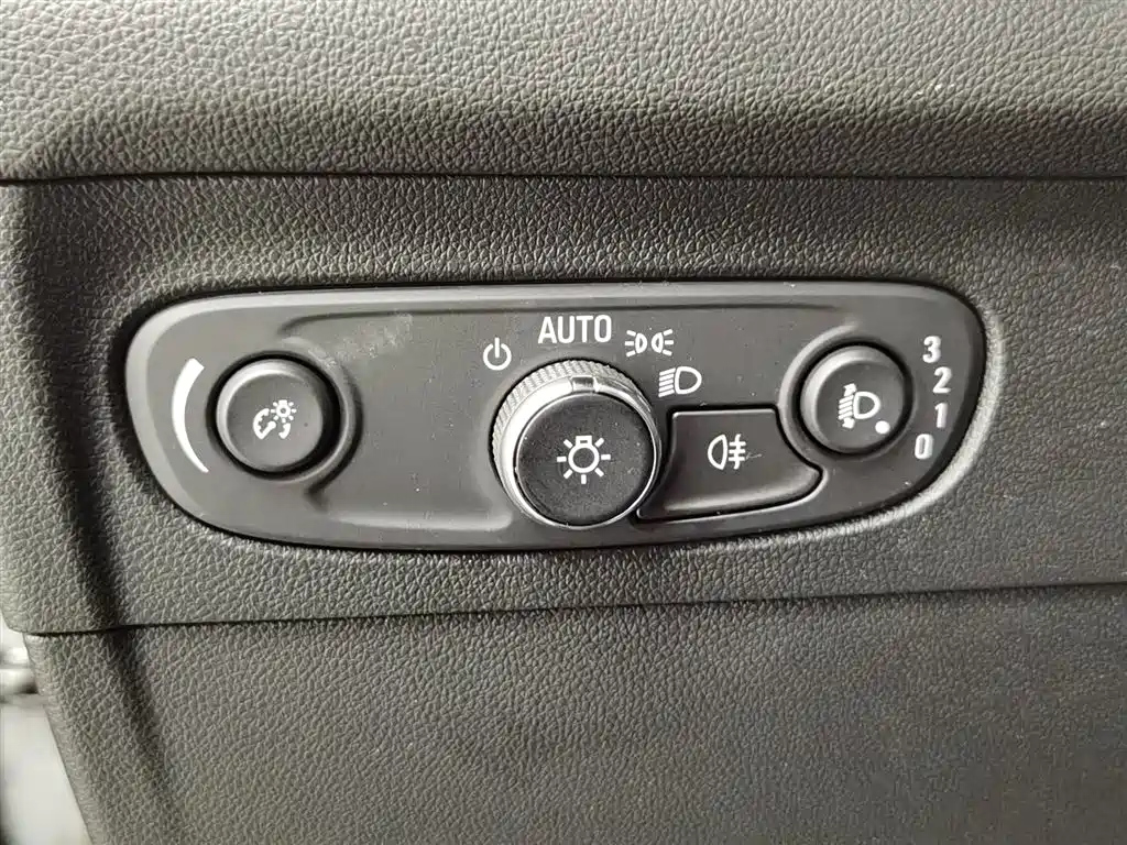 BUICK ENVISION 2023