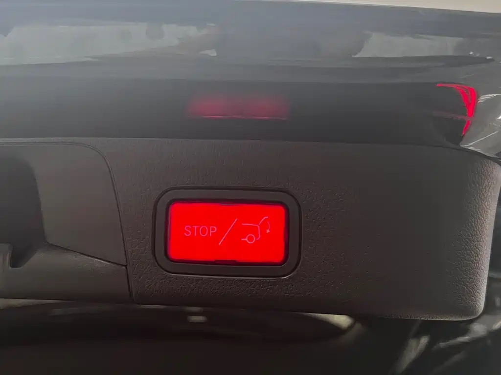 MERCEDES BENZ GLB 2021