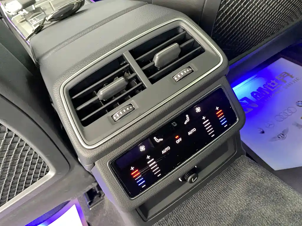 AUDI A6L 2020