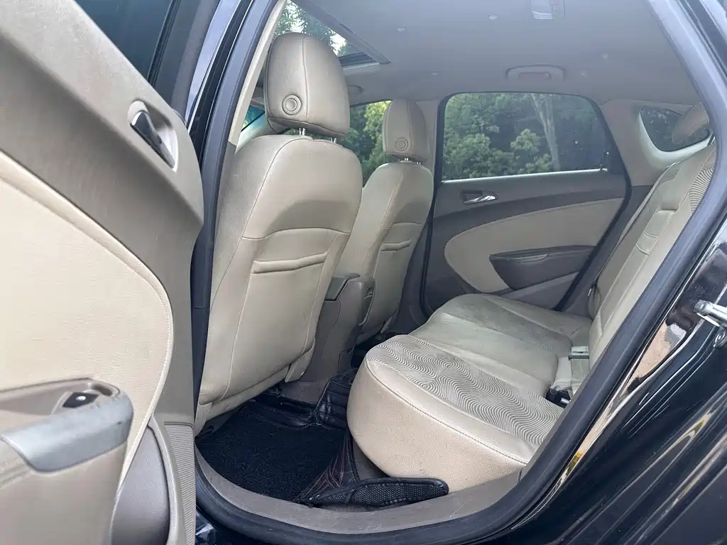 BUICK EXCELLE 2011