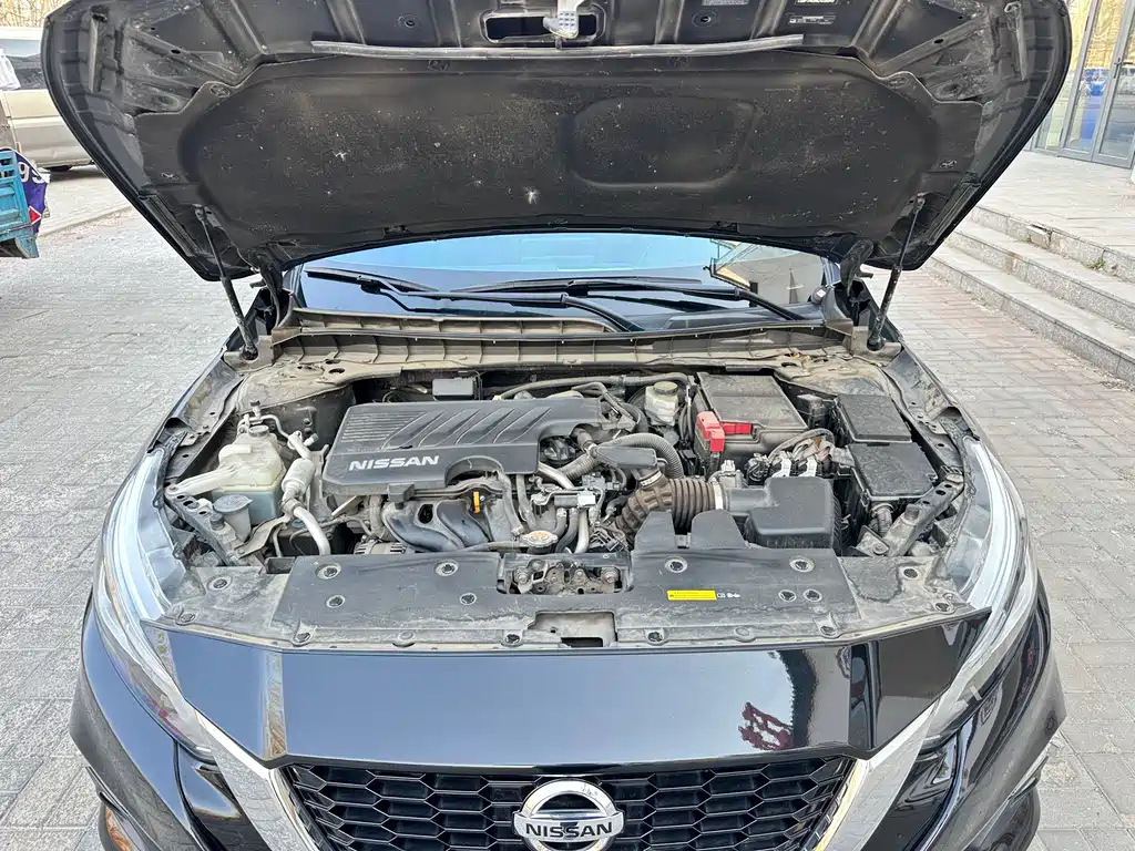 NISSAN TEANA 2021