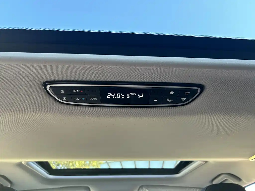 TRUMPCHI M8 2021