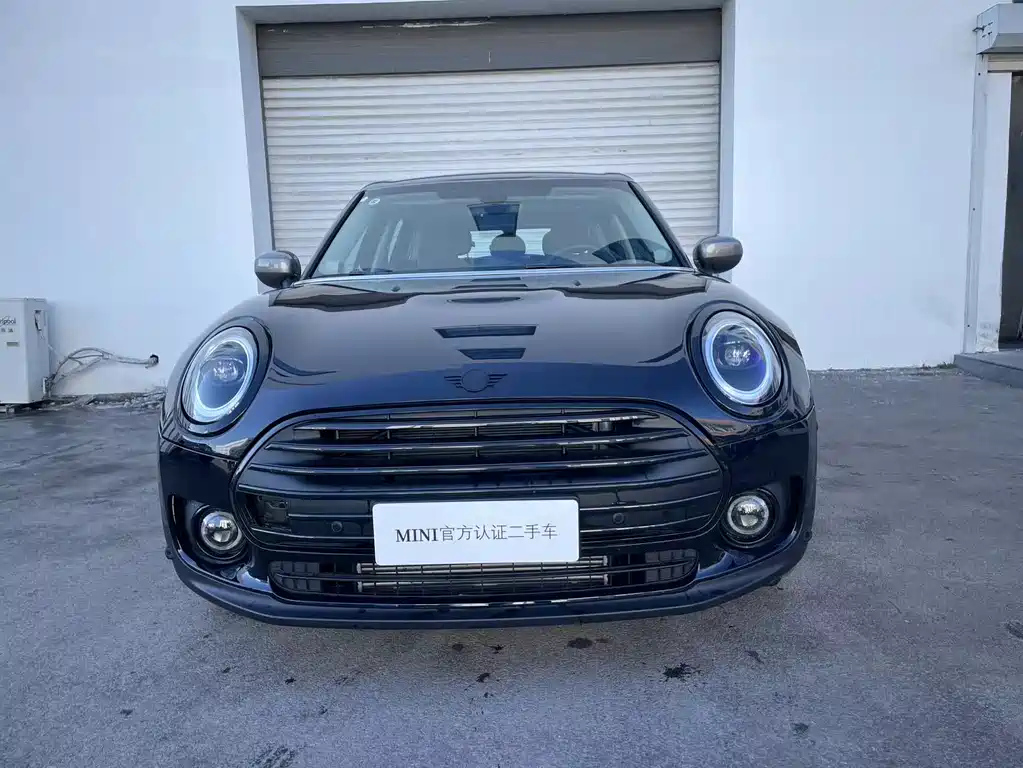 MINI CLUBMAN 2022