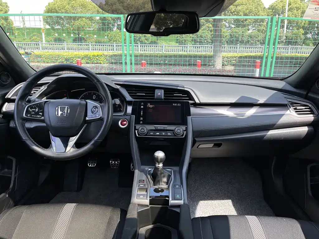 HONDA CIVIC 2021
