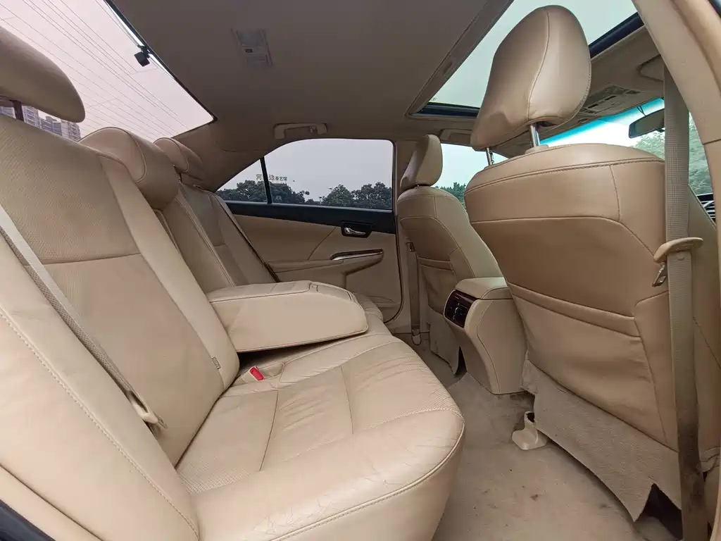 TOYOTA CAMRY 2013