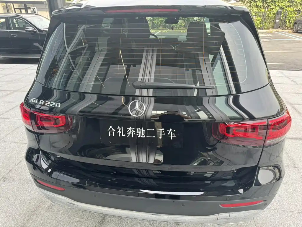 MERCEDES BENZ GLB 2022