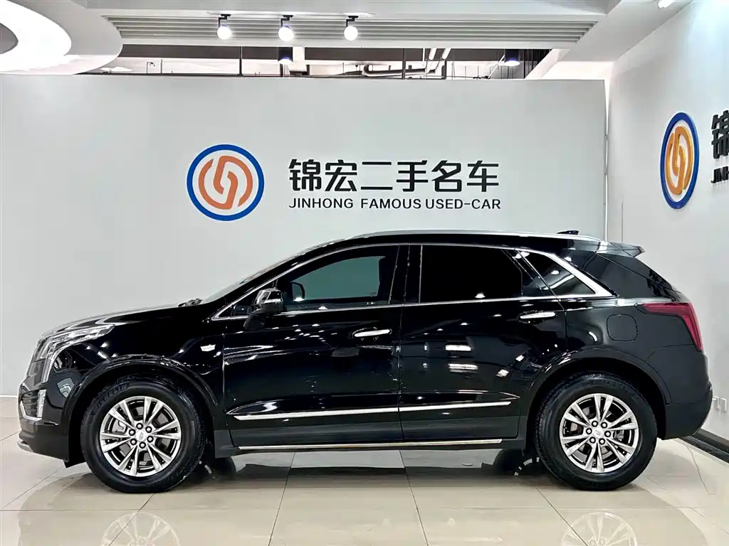 CADILLAC XT5 2020