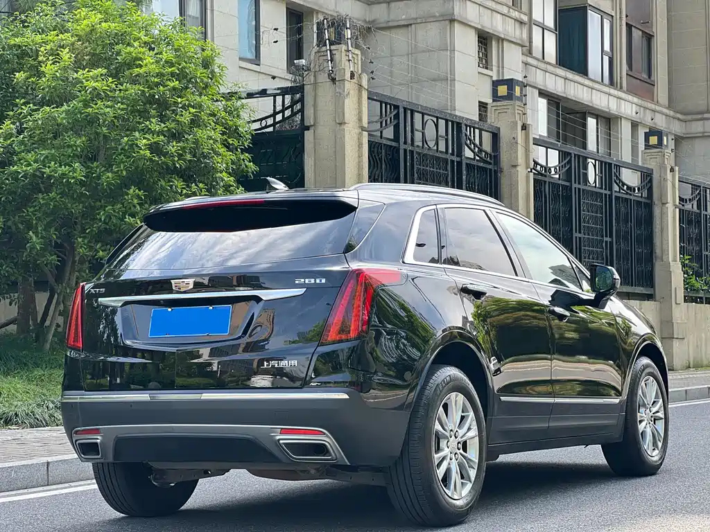 CADILLAC XT5 2022
