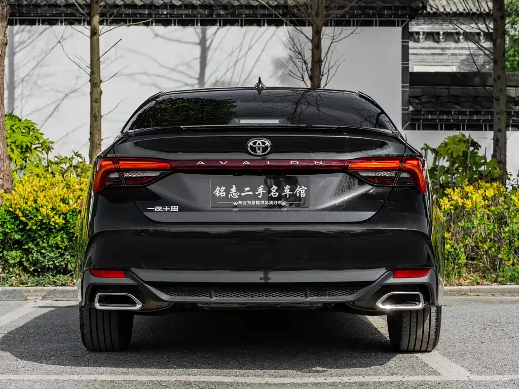TOYOTA AVALON 2023