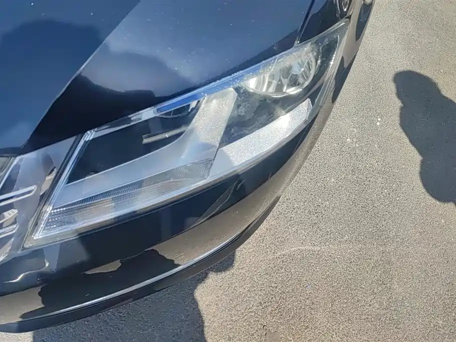 VOLKSWAGEN LAVIDA 2014